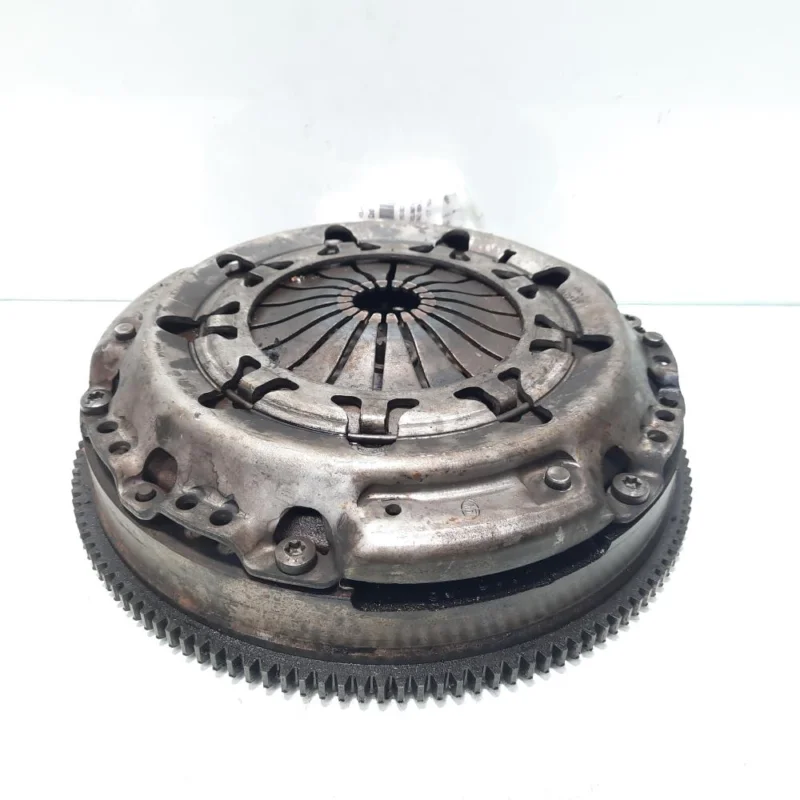 Super ofertă Volanta masa simpla cu placa presiune, Peugeot 407, 1.6 HDI, 9HZ, 5 vit man (idi:470461)