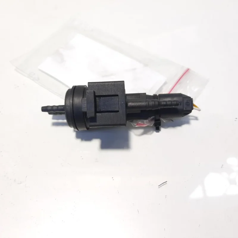 Reducere de preț Supapa vacuum, cod 0025401497, Mercedes Clasa E (W210) 2.2 cdi, OM605912 (idi:474740)