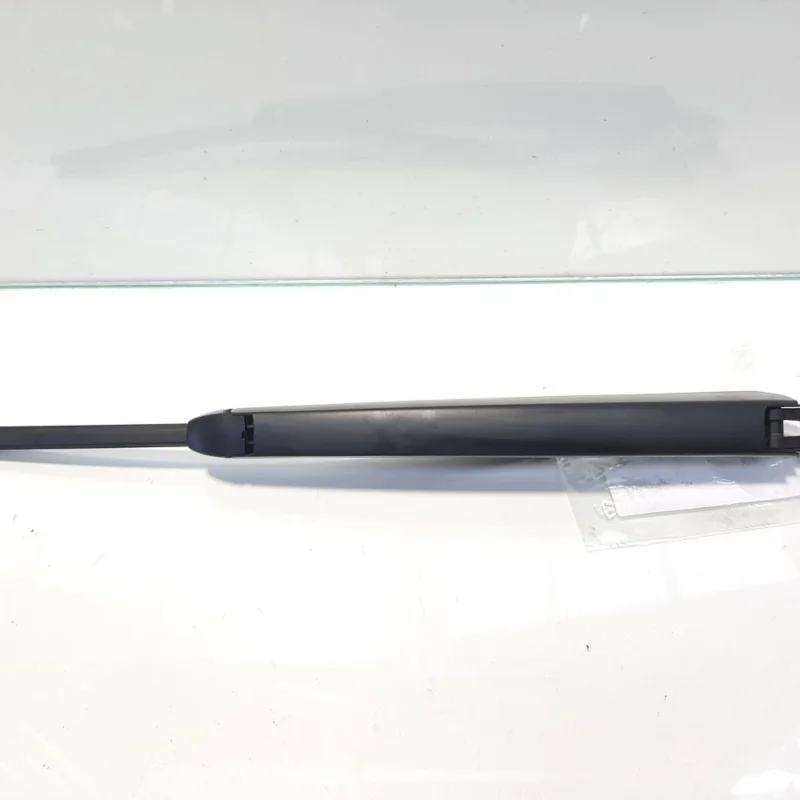 Nu rata Brat stergator haion, cod 6Q6955707B, VW Passat Variant (3C5) (id:474536)