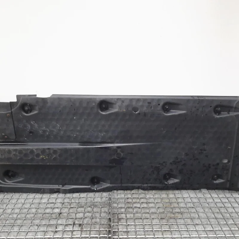 Scut caroserie stanga, cod 1K0825271A, VW Scirocco (137) (idi:456904) Ofertă specială