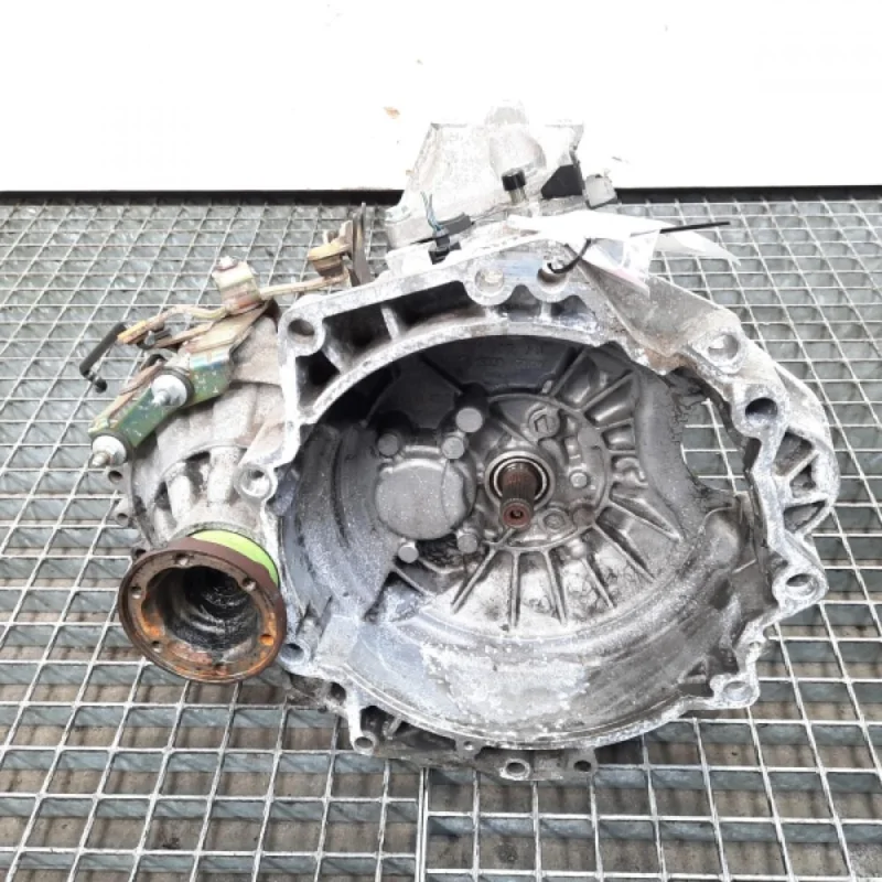 Ultima șansă Cutie viteza manuala, cod DUW, VW Golf 4 Variant (1J5), 1.4 benz, AXP, 5 vit man (idi:469374)