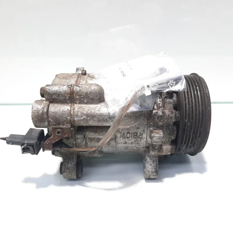 Compresor clima, cod 6N0820803A, Vw Polo Classic (6V2) 1.4 BENZ, 5 vit man (idi:455149) Noutate