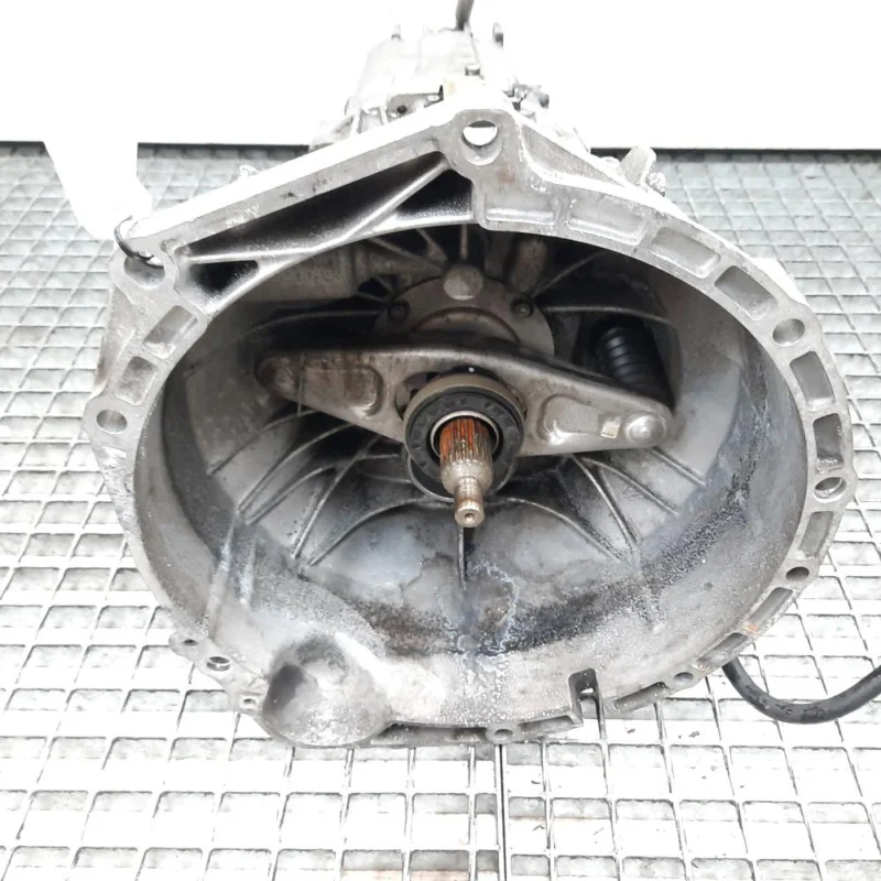 Cutie viteza manuala cu Start Stop, cod 1069401059, Bmw 5 (E60), 2.0 diesel, N47D20C, 6 vit man (idi:456281) Ofertă specială