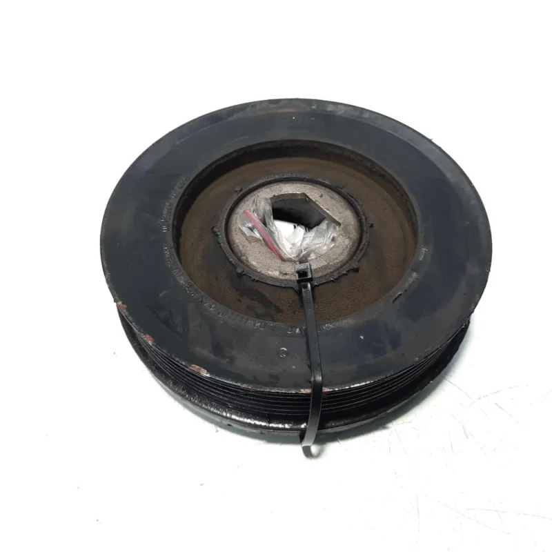 Disponibil imediat Fulie motor, cod 8200767762, Renault Megane 3 CC, 2.0 DCI, M9R610 (idi:467053)