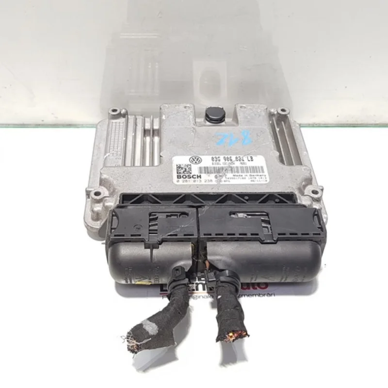 Calculator motor, cod 03G906021LB, VW Passat Variant (3C5), 1.9 TDI, BXE (idi:404013) Preț mic
