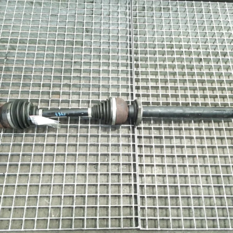 Planetara dreapta fata, Opel Astra J Combi, 2.0 cdti , 6 vit man (id:468642) Preț mic