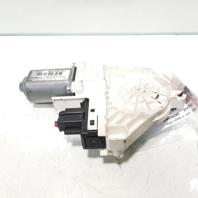 Motoras stanga fata, cod 8K0959801, Audi A4 (8K2, B8) (id:467615) Cumpărături sigure