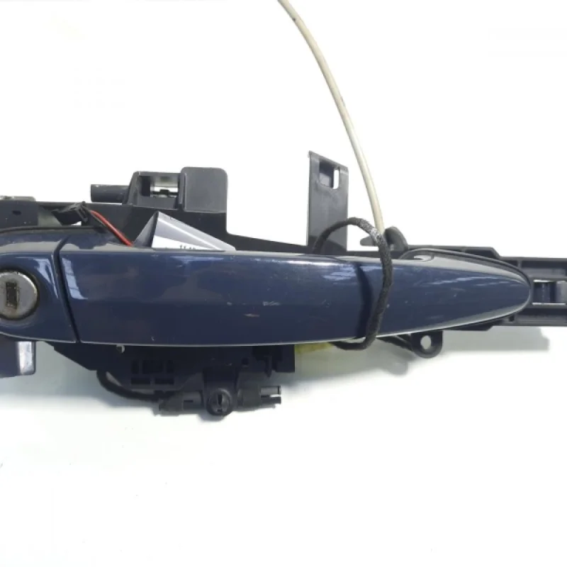 Super ofertă Maner dreapta fata, Bmw 1 (E81, E87) (id:389286)