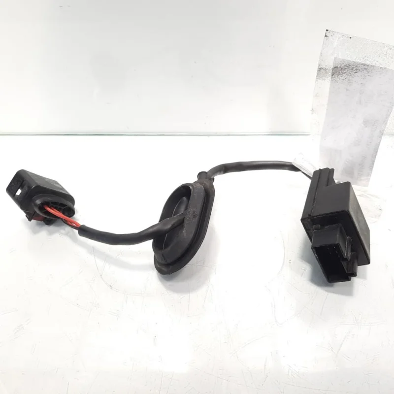 Releu pompa combustibil, cod 1K0906093F, VW Passat Variant (3C5), 1.4 TSI, CAXA (idi:465064) Ofertă exclusivă