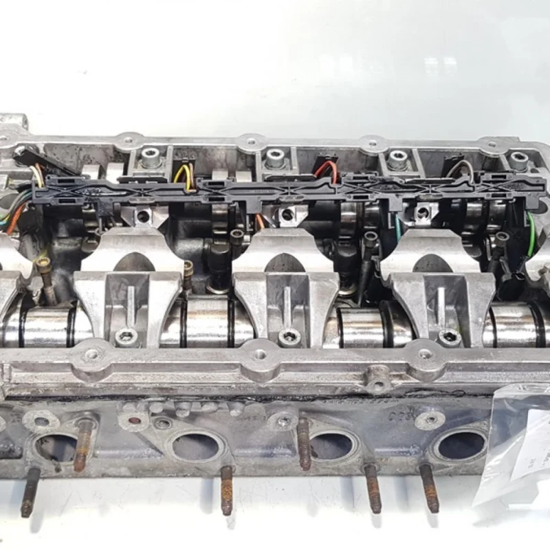 Reducere specială Chiulasa cu 2 axe came, cod 03G103373A, Seat Altea XL (5P5, 5P8), 2.0 TDI, AZV (idi:382085)