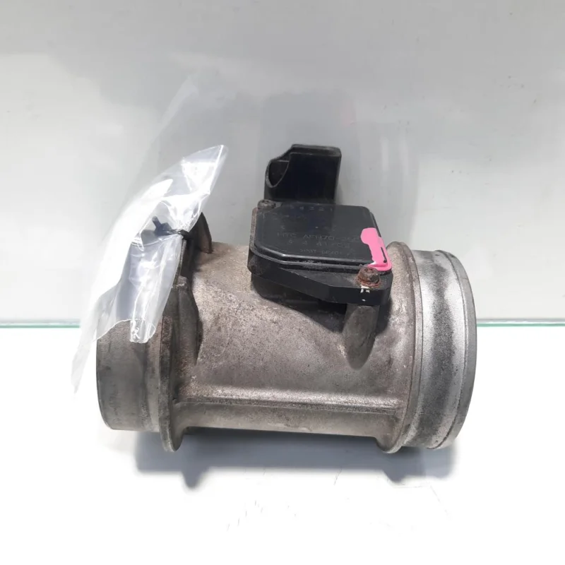 Preț promoțional Debitmetru aer, cod 059906461D, Audi A4 (8D2, B5) 2.5 tdi, AKN