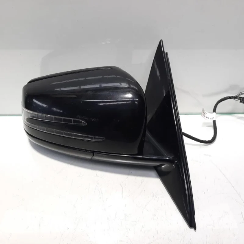 Vezi acum Oglinda electrica dreapta cu semnalizare, Mercedes Clasa E (W212) (id:458669)