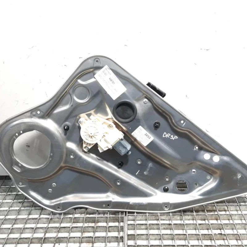 Macara cu motoras dreapta spate, cod A2127301679 Mercedes Clasa E (W212) (id:458701) Cel mai vândut