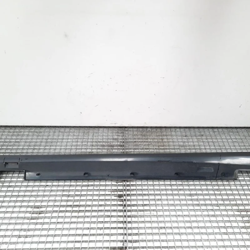 Ornament prag stanga, cod A212690XX40 Mercedes Clasa E (W212) (id:458528) Preferatul clienților