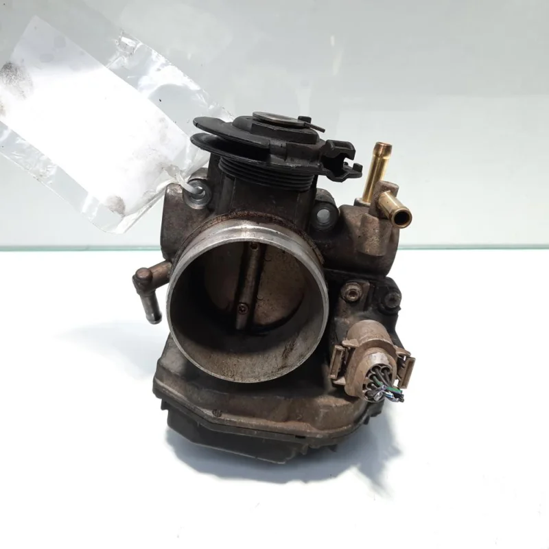 Transport gratuit Clapeta acceleratie, cod 06A133064H, VW New Beetle Cabriolet (1Y7), 2.0 benz, BER