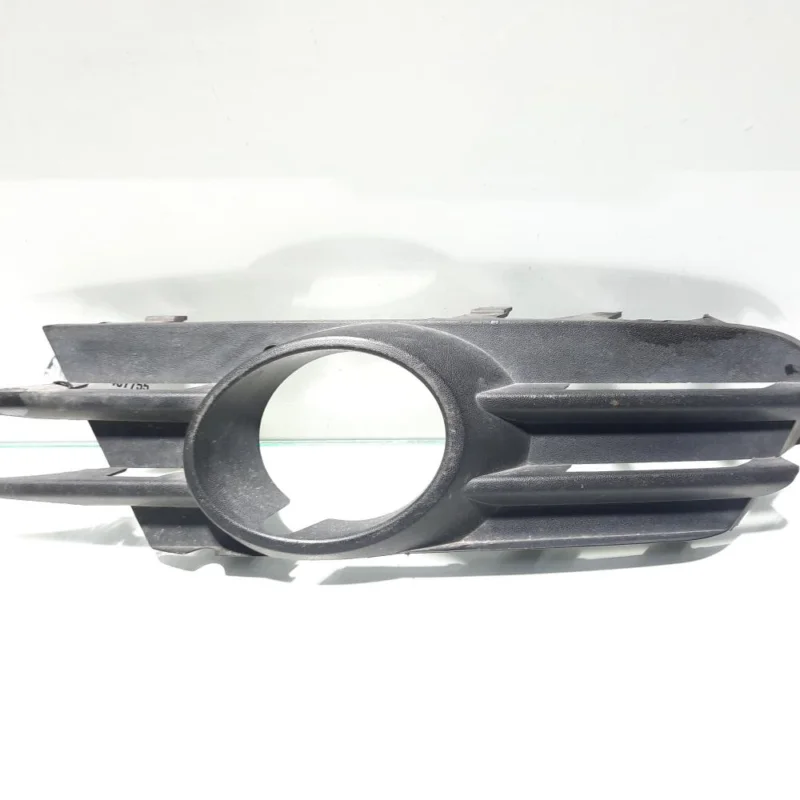 Expediere rapidă Grila proiector dreapta, cod 1K8853666C, Vw Scirocco (137) (id:457755)