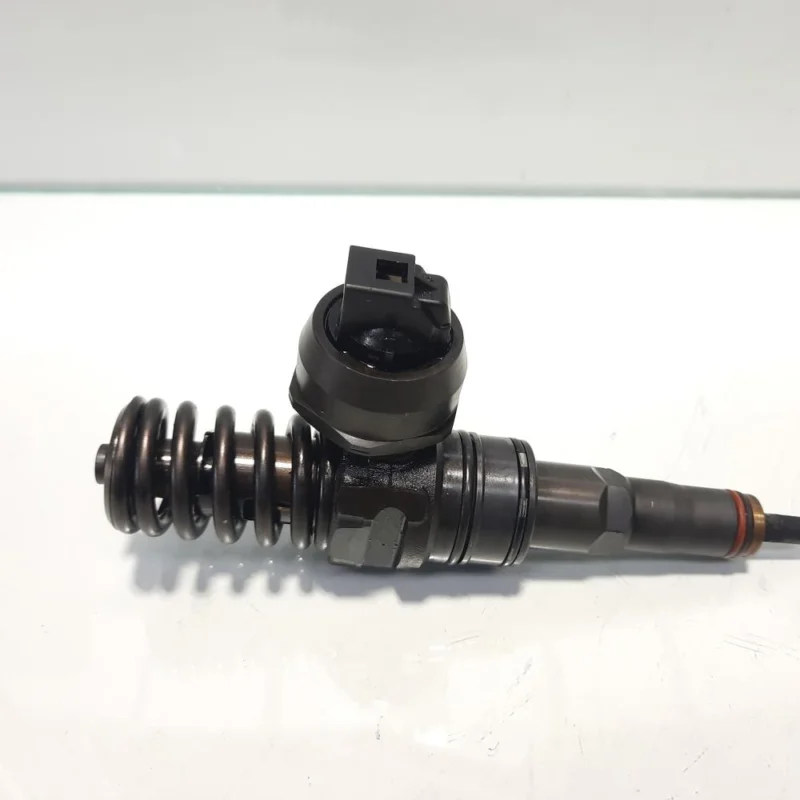 Super ofertă Injector, cod 038130079QX, Skoda Superb I (3U4) (id:457146)