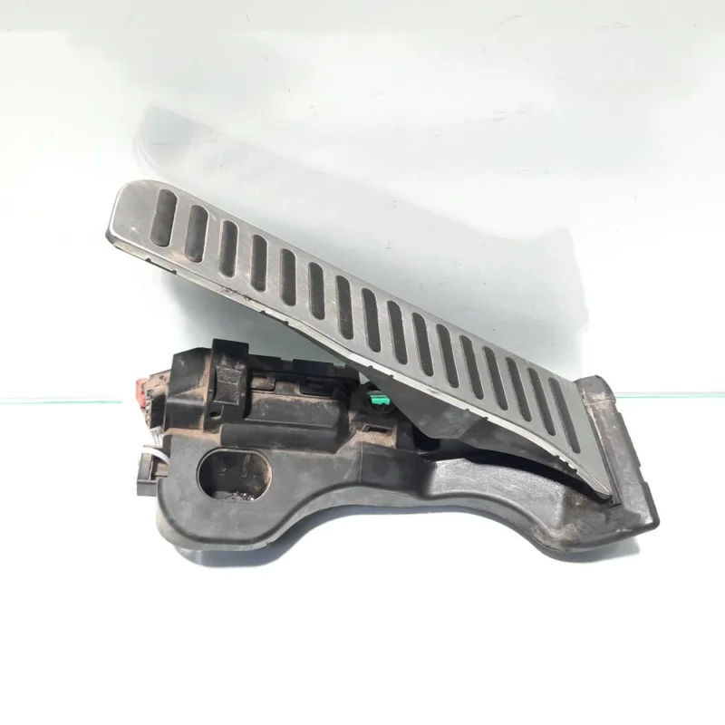 Pedala acceleratie, cod 1K1721503N, Vw Golf 5 (1K1) 2.0 tdi, BMM Reduceri
