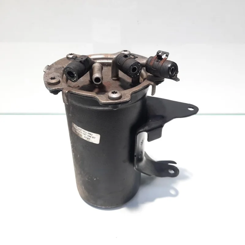 Carcasa filtru combustibil, VW Golf 6 (5K1), 1.6 TDI, CAY, 77 kw, 105 cp, cod 1K0127400L (id:453573) Plată securizată