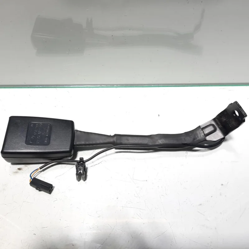 Capsa centura scaun dreapta fata cu fir, Skoda Octavia 2 Combi (1Z5) 1.9 tdi, BXE, cod 1Z2858472C (id:452302) Expediere rapidă