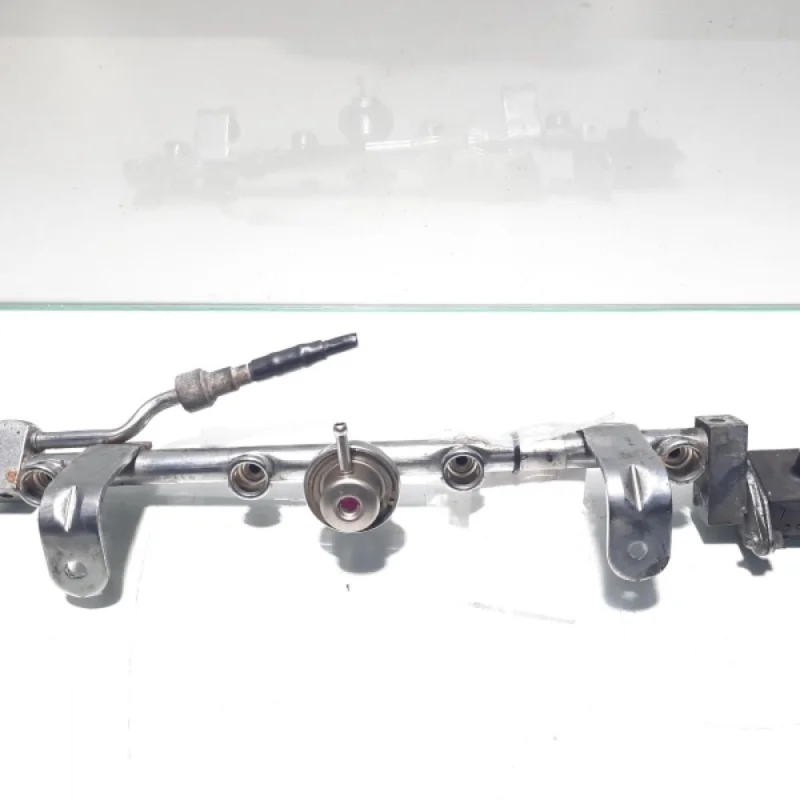 Noutate Rampa injectoare, Ford Focus 1, 2.0 benz, ALDA, cod 2M5V-9D280-AA (id:451940)