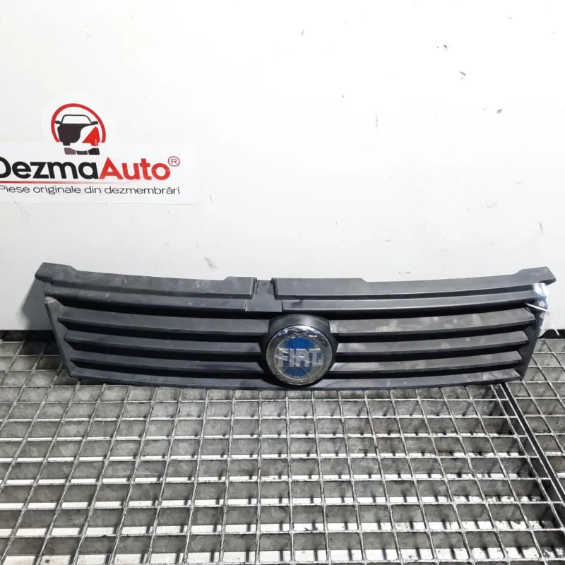 Disponibil imediat Grila bara fata, Fiat Stilo Multi Wagon (192) [Fabr 2003-2008] (id:443451)