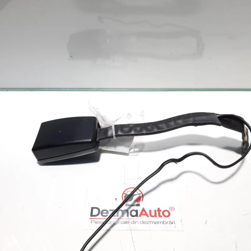 Noutate Capsa centura dreapta fata, Vw Jetta 3 (1K2) [Fabr 2005-2010] 1K4857756C (id:442498)