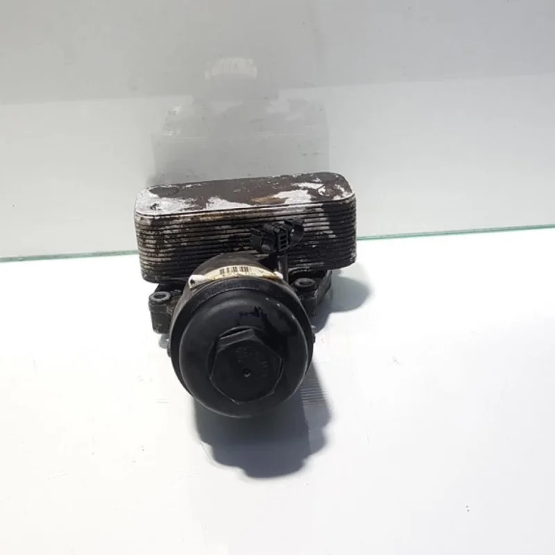 Carcasa filtru ulei cu racitor ulei, Opel Vectra B Combi (31) [Fabr 1996-2002] Y20DTH, GM90571672 Comandă acum