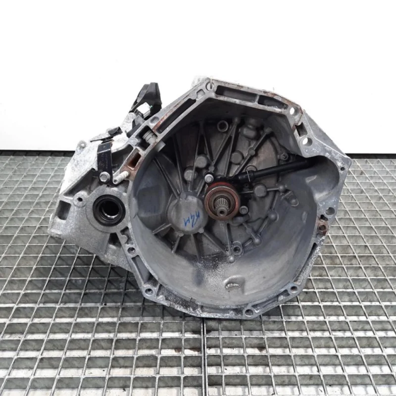 Cutie viteze manuala, Renault Megane 3 Sedan [Fabr 2009-2015] 1.6 B, 7701700598, TL4030, 6 vit man Expediere rapidă