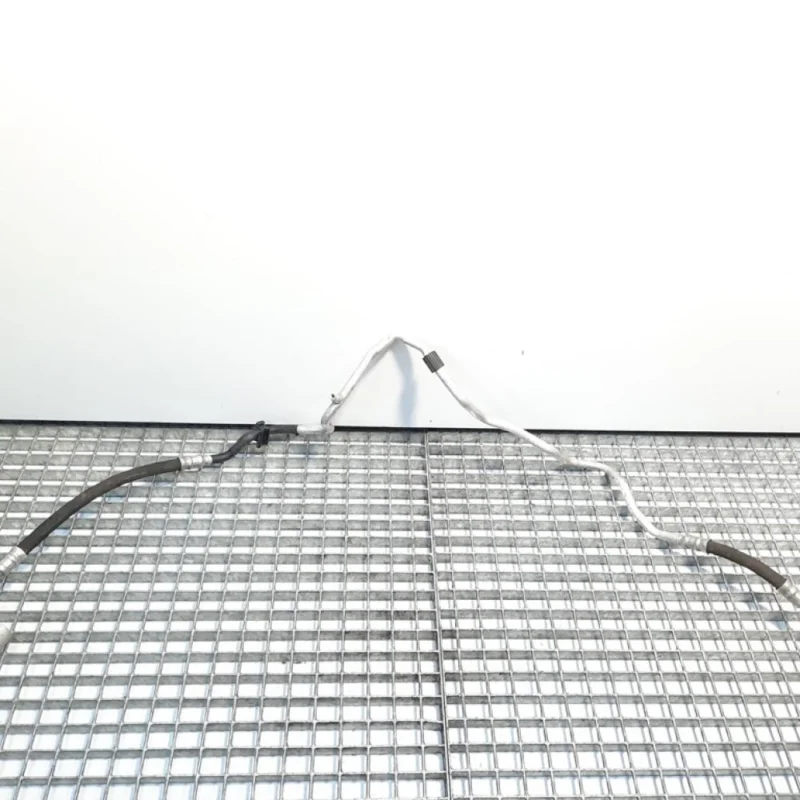 Cumpără online Conducta clima, Audi A1 Sportback (8XA) [Fabr 2011-2018] 1.6 TDI, CAYC, 6R2820743AF