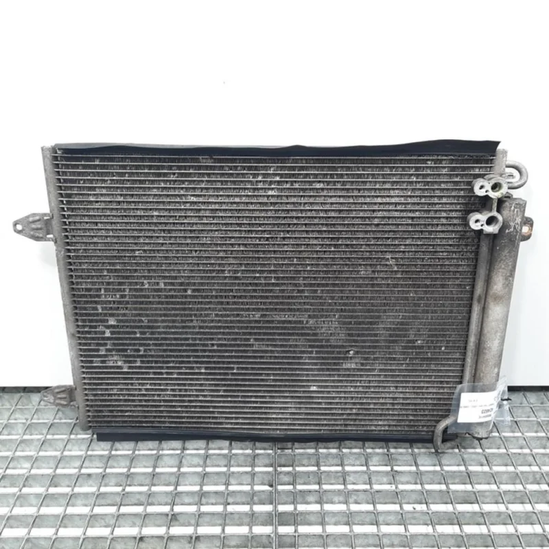 Ofertă limitată Radiator clima, Vw Passat Variant (3C5) [Fabr 2005-2010] 2,0 tdi, BMR, 3C0820411C (id:424623)