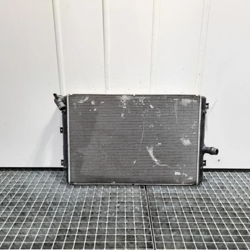 Ofertă de sezon Radiator racire apa, Vw Passat (3C2) [Fabr 2005-2010] 2.0 tdi, CBAB, 3C0121253Q (id:414914)
