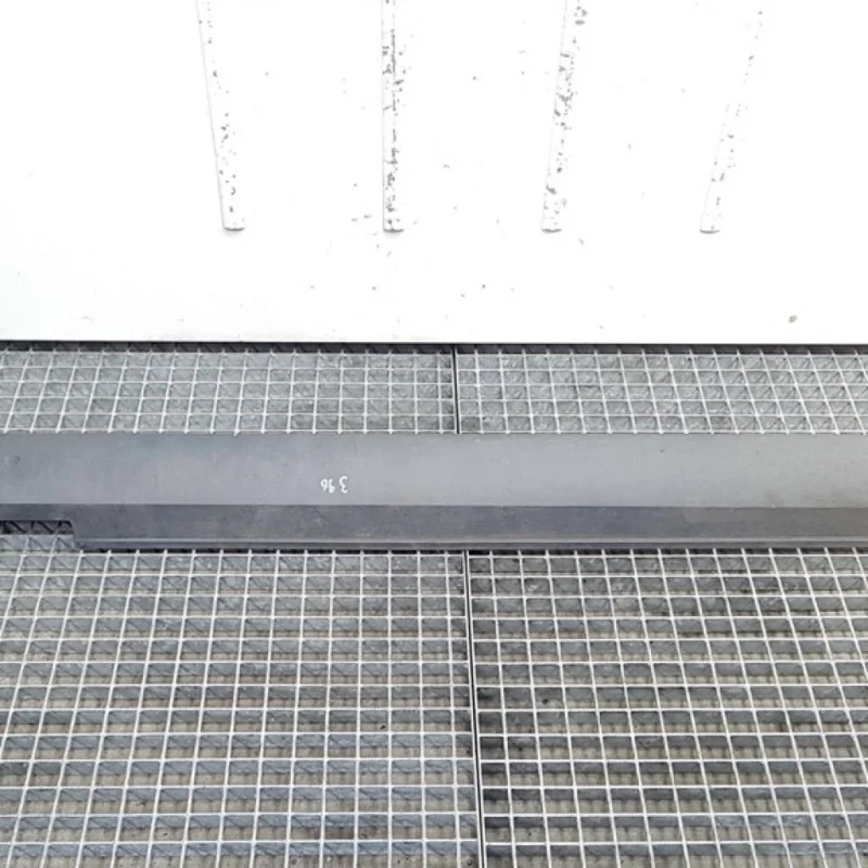 Ornament prag dreapta, Seat Altea (5P1) [Fabr 2004-2010] 5P0853852F (id:412108) Ofertă exclusivă