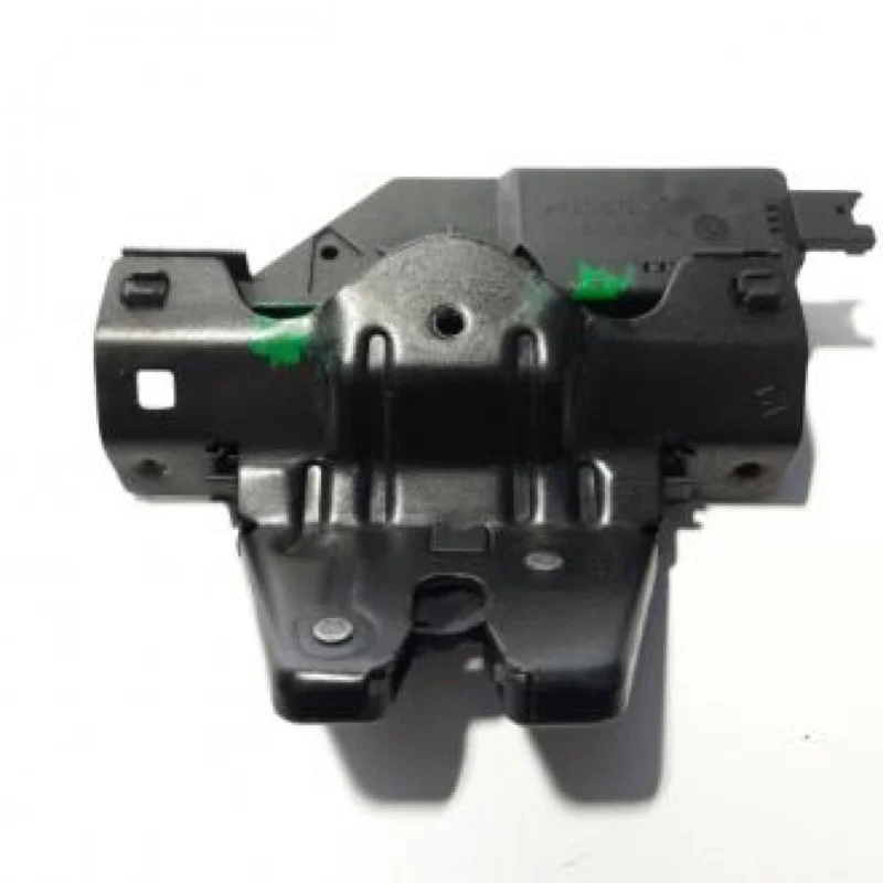 Doar azi Broasca capota spate, cod 8196401, Bmw 5 (E60) (id:466046)