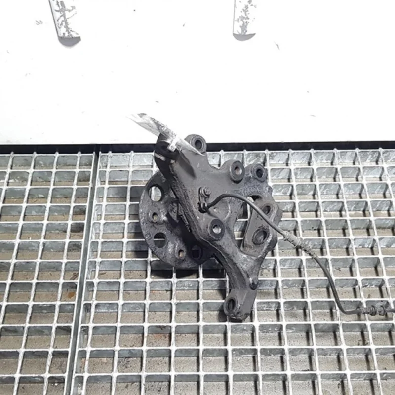 Fuzeta stanga fata cu abs, Mercedes Clasa C (W203) (id:395632) Livrare gratuită