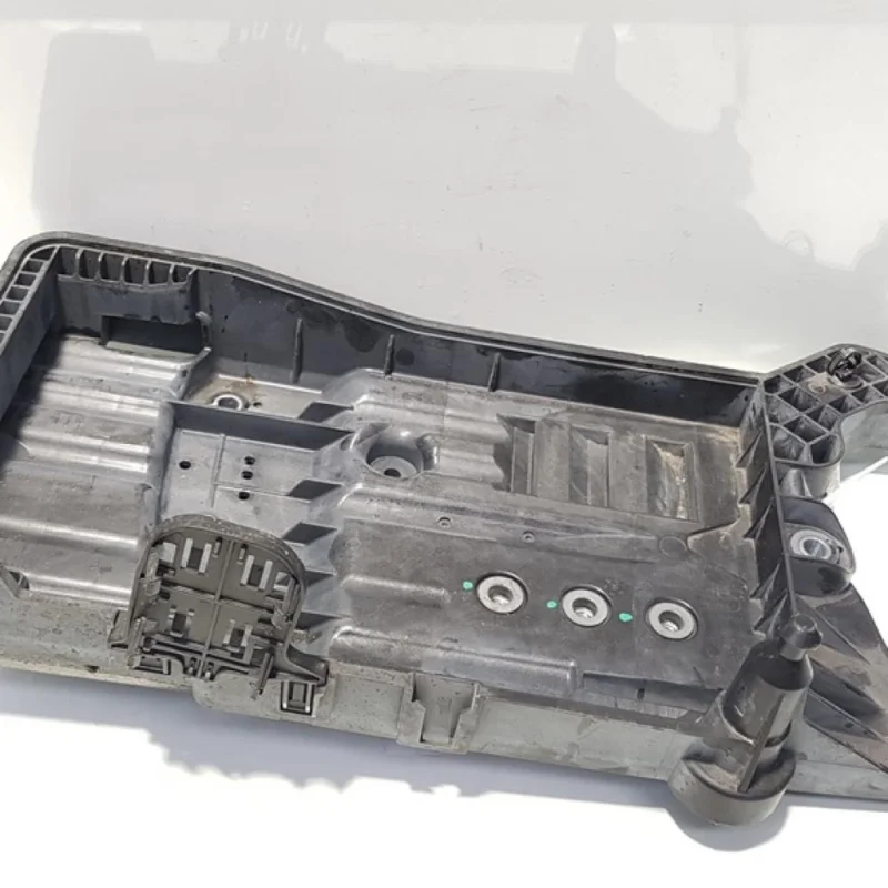 Retur gratuit Suport baterie, Vw Tiguan II, 5QF915321C (id:393418)