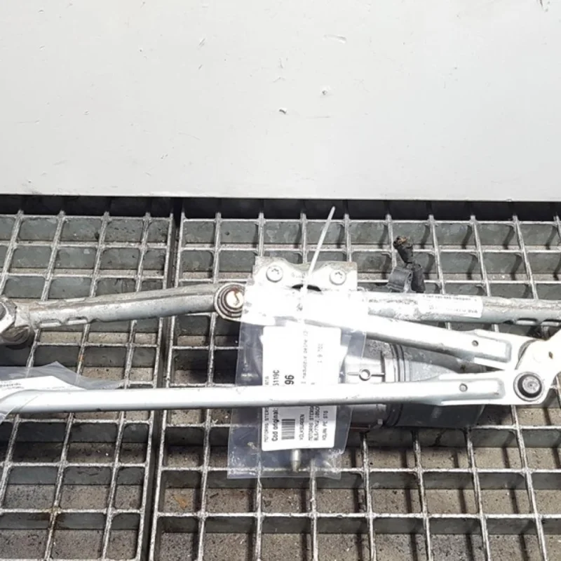 Nu rata Ansamblu stergatoare fata, Vw Caddy 3 (2KA, 2KH) 2K1955023G (id:391295)