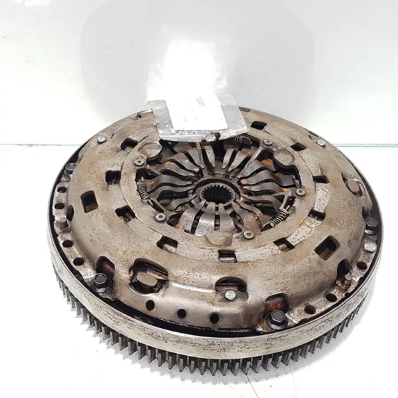 Ofertă Volanta masa dubla Ford Mondeo 3 (B5Y) 1.8 B, CHBB (id:383037)