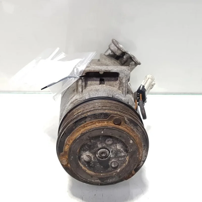 Lichidare de stoc Compresor clima Opel Zafira B (A05) 1.9 cdti, Z19DTH, GM13124752 (pr:110747)
