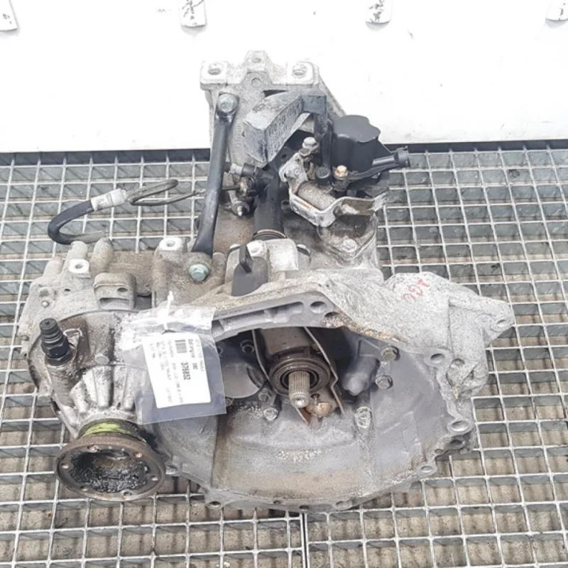 Cutie viteza manuala, Vw Bora Combi (1J6) 1.8 T, benz, AGU, cod DBZ Comandă acum