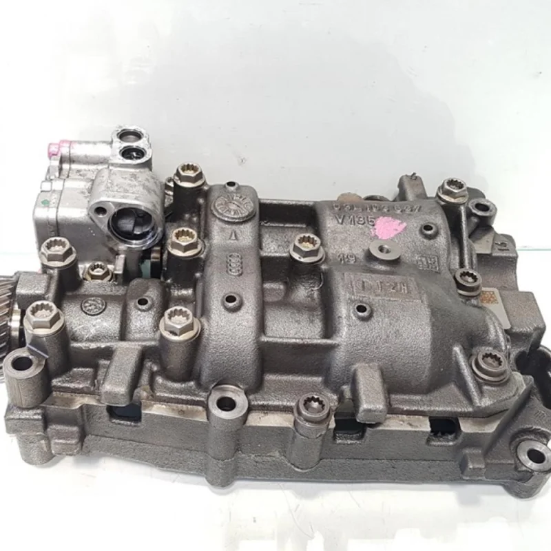 Pompa ulei, Audi A3 Cabriolet (8P7) 2.0 tdi, CFF, cod 03L115105D Cel mai vândut