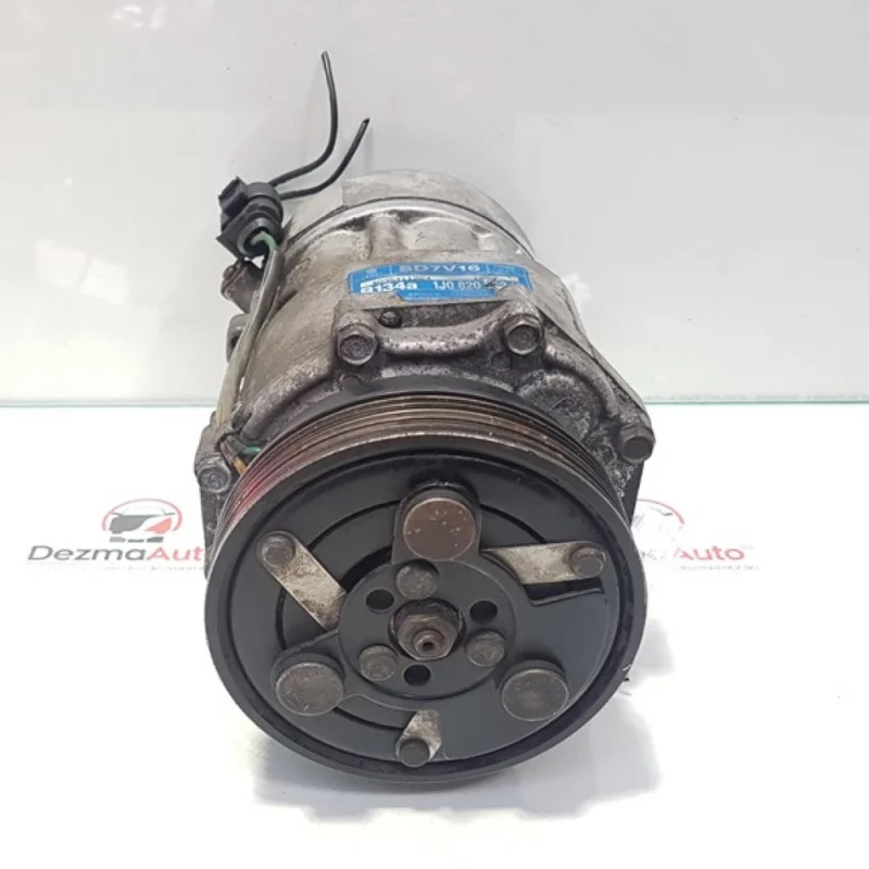 Cumpărături sigure Compresor clima Vw Golf 4 Variant (1J5) 1.6 benz, BCB, cod 1J0820803K