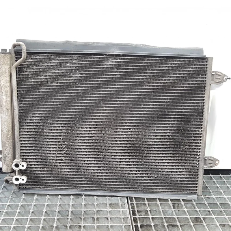 Reducere specială Radiator clima, Vw Passat Variant (3C5) 2.0 tdi, cod 3C0820411C