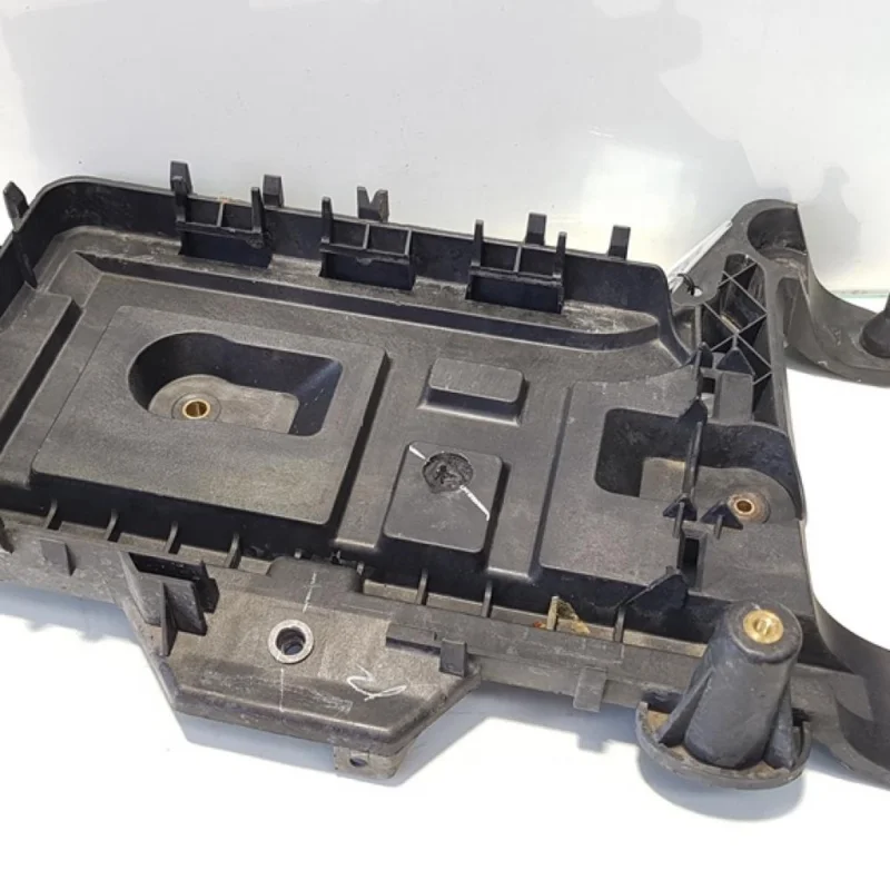 Bestseller Suport baterie, Vw Jetta 3 (1K2) cod 1KM915333 (id:378807)
