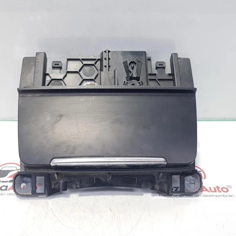 Super ofertă Scrumiera bord, A4 (8K2, B8) cod 8K0857951 (id:375517)