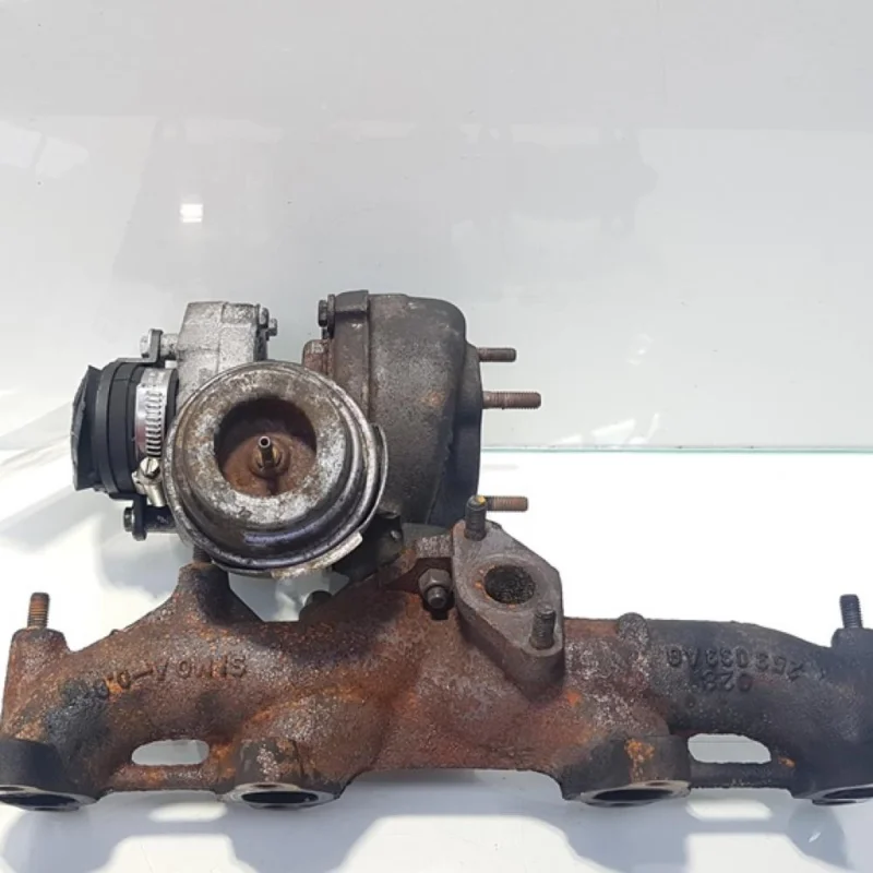 Turbosuflanta, Audi A6 (4F2, C6) 2.0 tdi, cod 038145702E (id:369417) Preț mic