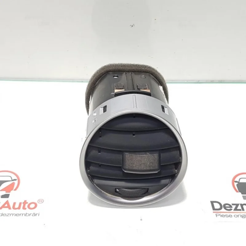 Ieftin Grila aer centrala bord, Seat Exeo (3R2) 2.0 tdi, cod 3R0820902 (id:367123)