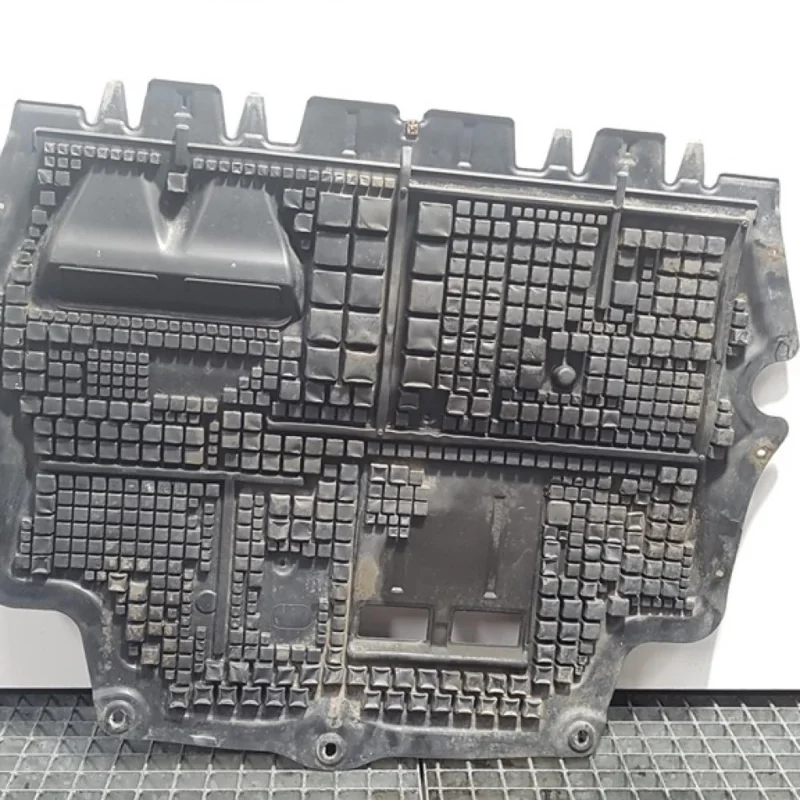 Scut motor, Vw Passat Variant (3C5) 3C0825237H (id:366437) Cel mai bun preț