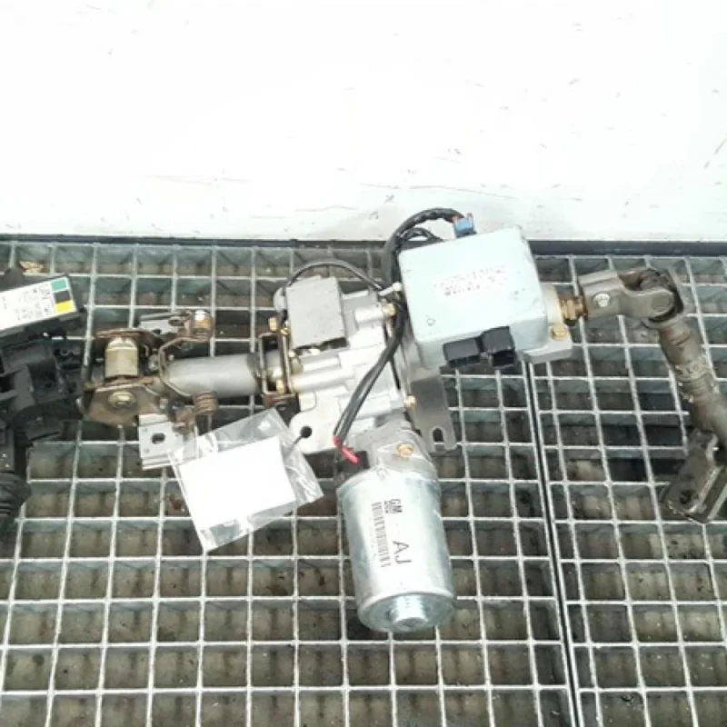 Ax coloana volan cu motoras GM13205208, Opel Corsa C (F08, F68) 1.8 b Ofertă exclusivă