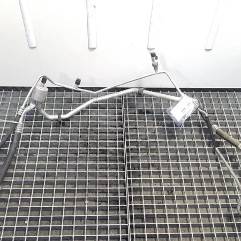 Ofertă Conducte clima cu senzor, Peugeot 2008, 1.6 B, cod 9684368380